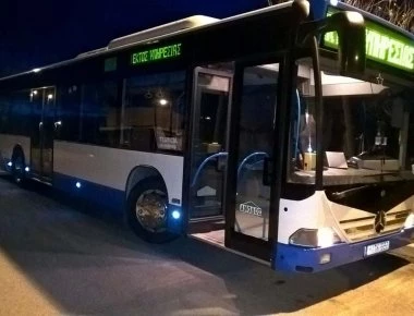 Λαμία: Επιβάτης λεωφορείου άρχισε να πίνει βενζίνη από την αντλία καυσίμων